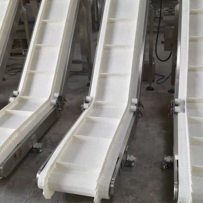 Single bend finished conveyor